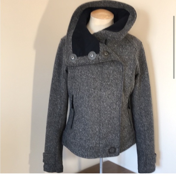 Lululemon Audrey bomber jacket - Picture 5 of 9